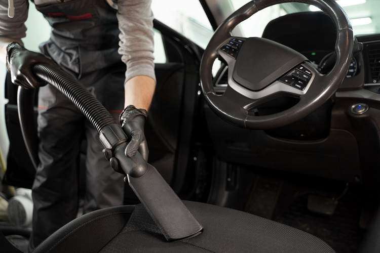How Do You Clean Dirty Car  Leather Seats?